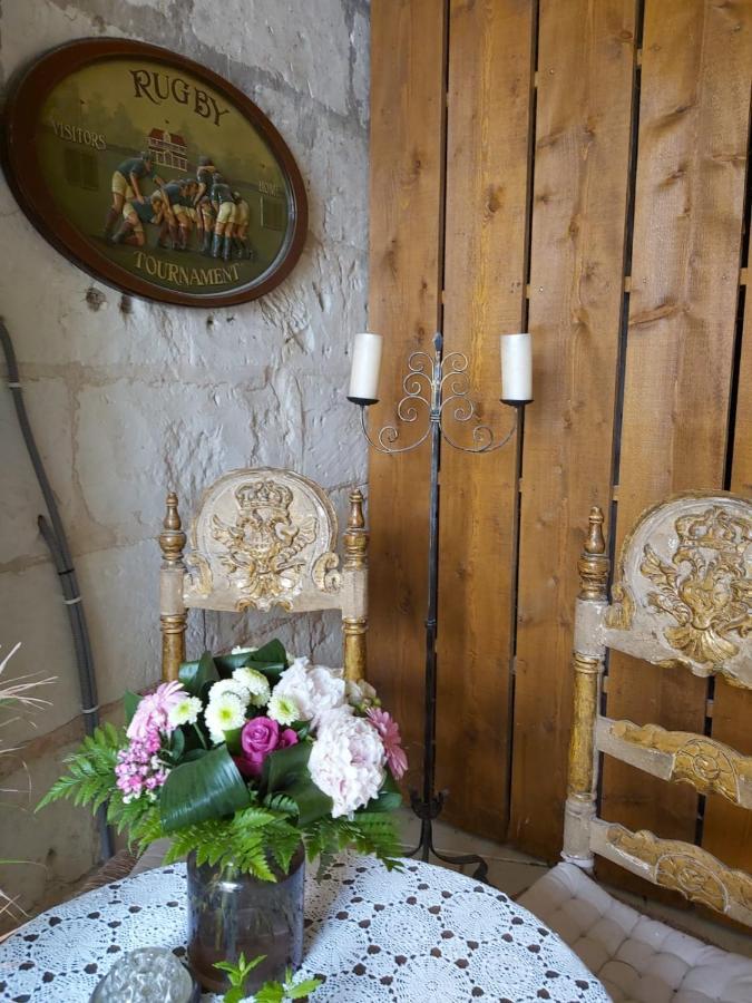 ブレ Le Manoir Des Roches Bed & Breakfast エクステリア 写真
