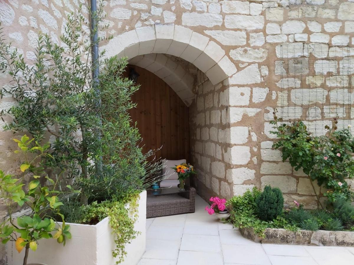 ブレ Le Manoir Des Roches Bed & Breakfast エクステリア 写真