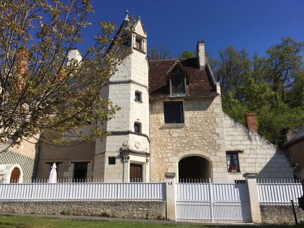 ブレ Le Manoir Des Roches Bed & Breakfast エクステリア 写真
