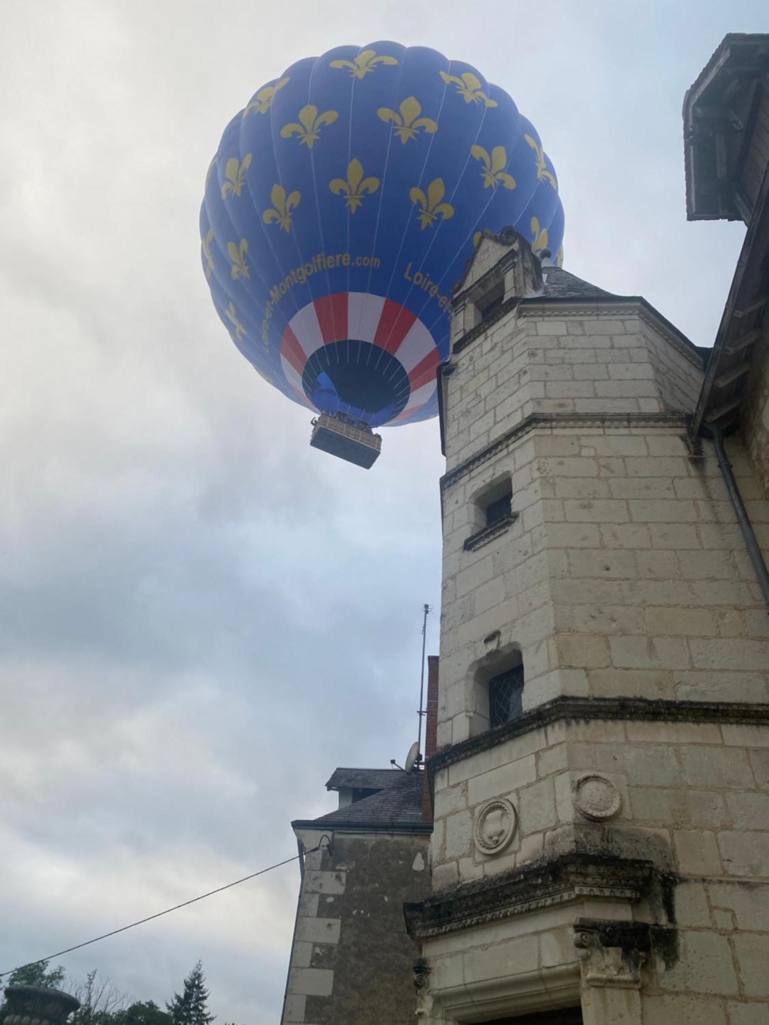 ブレ Le Manoir Des Roches Bed & Breakfast エクステリア 写真